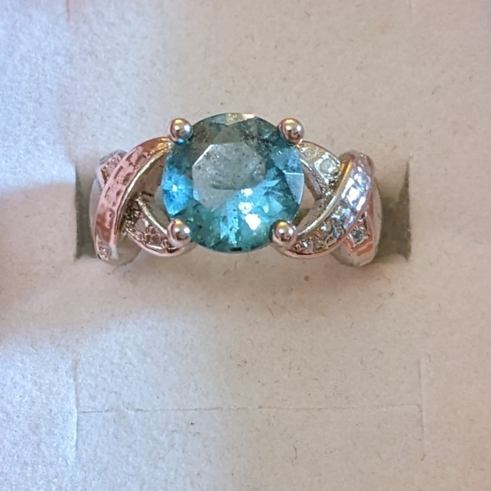 Elegant Silver and Blue Gemstone Ring, T1B8G